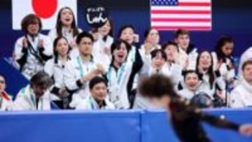 【フィギュア】三浦佳生は練習で靴が折れるアクシデント明かすも「最大のパフォーマンスができるように」団体銀の快挙には「自分もうれしくなりました」