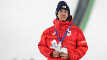 【二階堂蓮】銀メダルも「悔しい思いが強すぎて、心からメダル獲得したことに祝福できない」　インタビューでは気丈に答えるもその後、会場脇で悔し涙