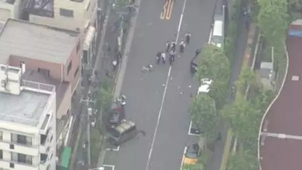 車と自転車あわせて7台絡む事故…警察官含む6人ケガ　20代運転手の男を現行犯逮捕　東京・板橋区