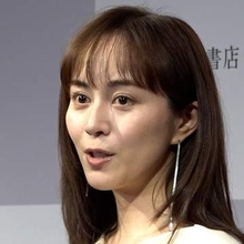 比嘉愛未、40歳の誕生日に語った今後への思い「人間修行も頑張っていきたい」　憧れの女性も告白