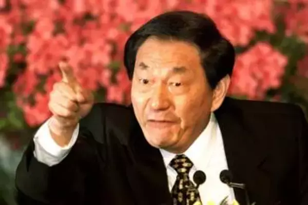 中国の朱鎔基元首相が死去　97歳