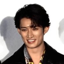 Snow Man・向井康二が突然、驚きの行動　森崎ウィンがドキドキ「やめてくれるかな」