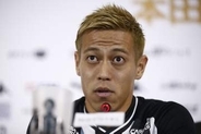 本田圭佑がSNSで次期日本代表監督に名乗り　「繋ぎのオファーなら、僕を1年試してみてください」　「賛否あると思うけど」森保監督に1年続投の噂にも言及