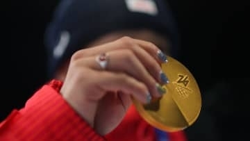 【ハーフパイプ】金メダルの戸塚優斗は普段からネイル男子　きっかけは“あのアーティスト”「ネイルしてないとすごく違和感…」「全部金は違うかなと…」