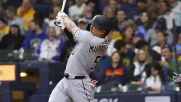 「完全に“乗っている”状態だ」ホワイトソックス指揮官が村上宗隆を大絶賛　デビューから2戦連発