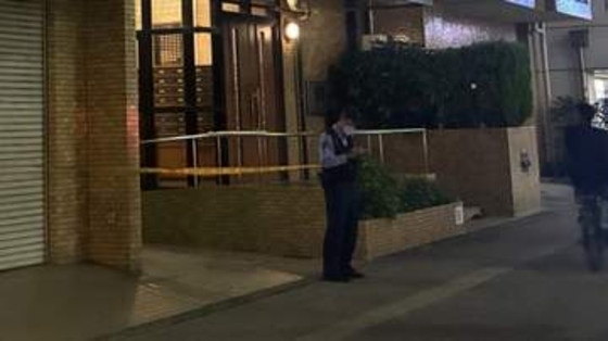 路上で血を流し倒れている男性見つかる　殺人未遂の疑いで男性の兄（61）を緊急逮捕　神奈川・川崎市