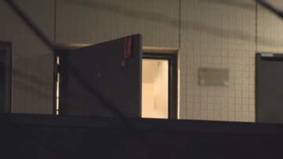 【独自】「共連れ」で侵入、被害者家族のあとつけ…練馬区マンション強盗　2人組の男が逃走