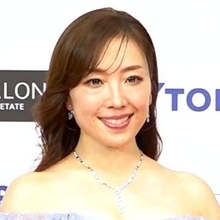 平原綾香　ベストフォーマリスト賞受賞　「重心が地面にめり込む感じ」　歌いやすいと感じる衣装