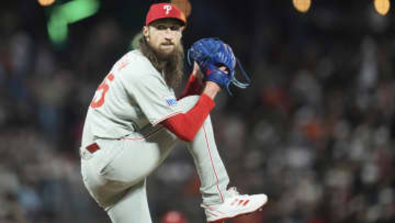 【フィリーズ】シーズン中はドジャース打線も苦戦　長髪なびかせ鋭い球筋　中継ぎ左腕ストラームがロイヤルズへトレード