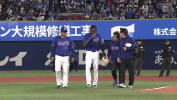 【中日】カリステに異変　膝をつき体調不良で一時ベンチ裏へ戻る　交代なく再びグラウンドへ観客から温かな拍手