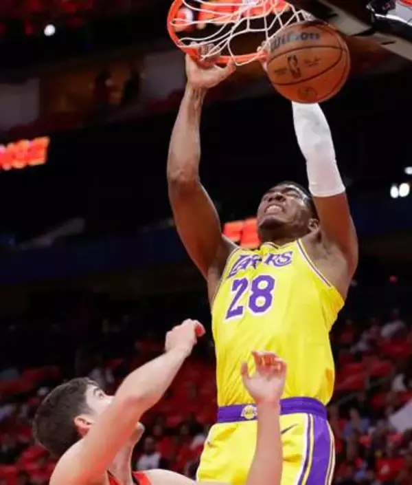 【NBA】八村塁が22得点でレイカーズ勝利　3ポイント4本＆豪快アリウープダンク