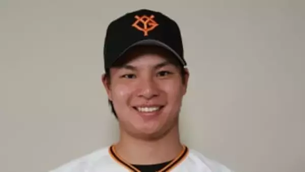 【巨人】ドラ2位新人・田和廉が豪戦1イニング登板　切れ味抜群の変化球で2者連続三振の出だし→制球甘くピンチの場面作るも無失点