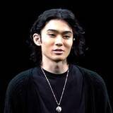 「市川染五郎、父・祖父も演じたハムレットを「一心同体となって」挑む　歌舞伎との“共通点”も」の画像1