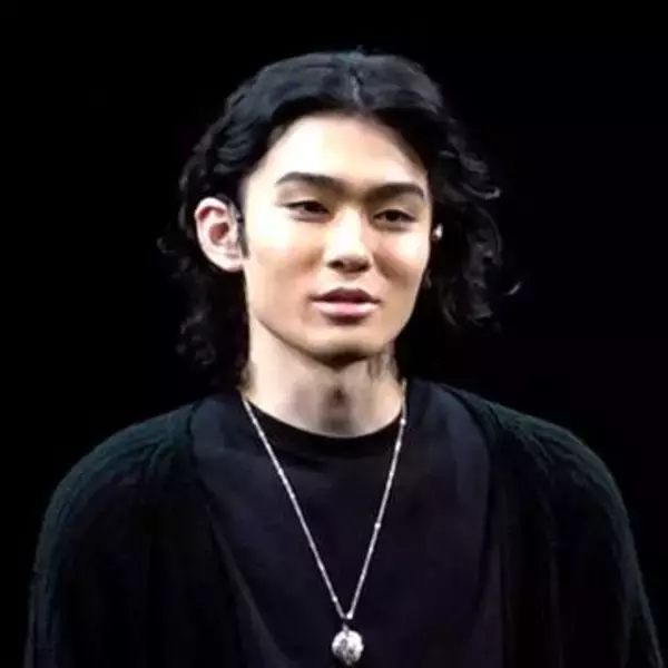 市川染五郎、父・祖父も演じたハムレットを「一心同体となって」挑む　歌舞伎との“共通点”も