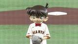 「江戸川コナンくん「風を切るような投球ができた」　巨人のユニホームにおなじみの蝶ネクタイ姿でファーストピッチセレモニー」の画像1