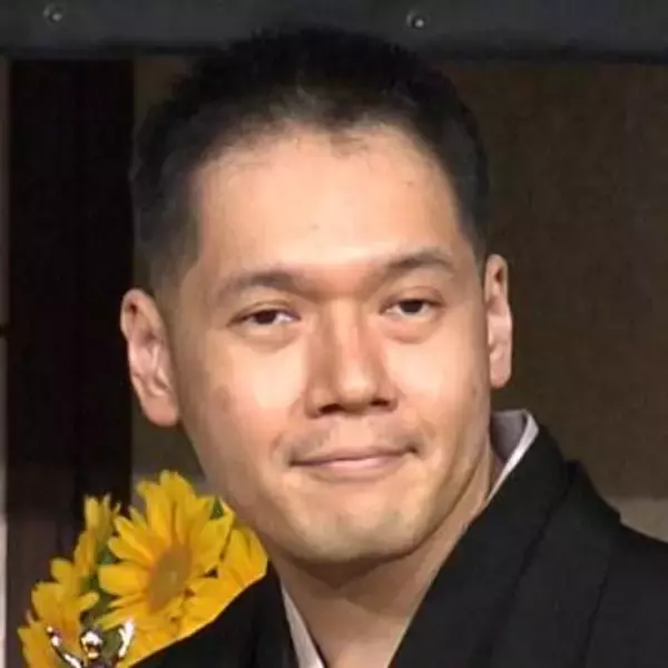 神田伯山、ベスト・ファーザー『イエローリボン賞』受賞　10歳の頃に亡くなった父親への思い
