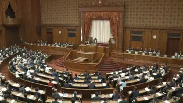 皇族数の確保に向けた改正皇室典範　参議院本会議で可決・成立