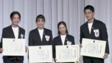 髙木美帆＆坂本花織＆りくりゅうペアが特別功労賞　それぞれ引退後の“夢”語る　坂本は「令和版の中野先生」