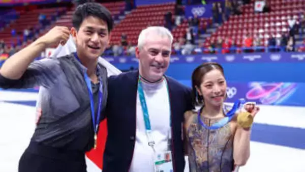 りくりゅうコーチのリアクションにも感涙のコメント続々「画面越しにも伝わる熱気と魔法のような瞬間」熱いハイタッチで拳に力こもる