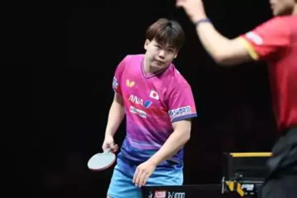 【卓球男子】世界ランク1位・松島輝空はストレート勝ち　フルゲームの死闘制した張本智和　共にベスト16進出＜WTTチャイナスマッシュ＞