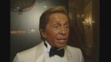 ヴァレンティノ・ガラヴァーニ氏死去、93歳　イタリアを代表するファッションデザイナー