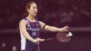 「松葉杖キツすぎて絶望…」リハビリ中のバドミントン・松山奈未 3月末の混合ダブルス決勝戦で負傷