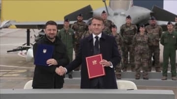 ゼレンスキー大統領“戦闘機100機をフランスから購入する”