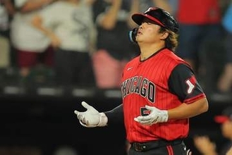 【村上宗隆】首位攻防ガーディアンズ戦で6試合ぶりのHR　直球振り抜き深い右中間スタンドへ　意地の一撃で日本人1年目最多本塁打記録を『25』に更新