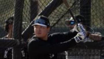 村上宗隆がライブBPでバット折りながら内野安打＆マシン打撃でも柵越え連発　首脳陣にそのパワーを連日見せつける