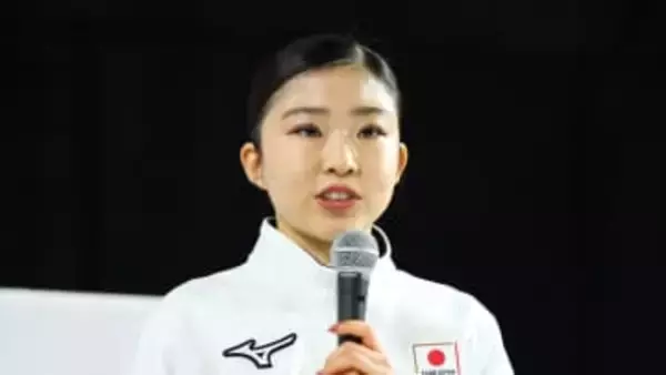 千葉百音は銀メダルの団体戦に「チームジャパンの温かさや熱さを感じた」　坂本花織に感謝の思い【フィギュア・女子シングル】