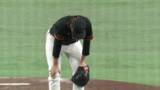 「【巨人】ウィットリーが痛恨の押し出し四球　5回まで無安打投球も初安打から四死球3つで失点」の画像1