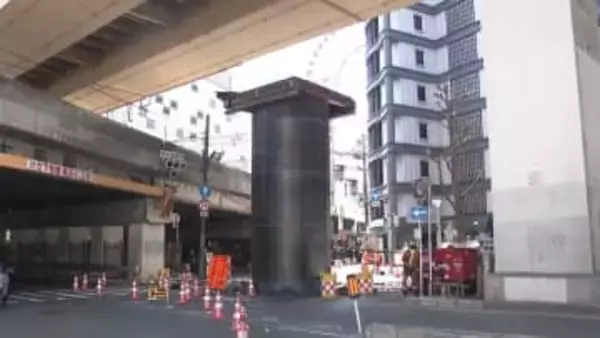 地中の「鋼鉄製パイプ」約18メートルにわたり地面から突き出る　大阪・北区