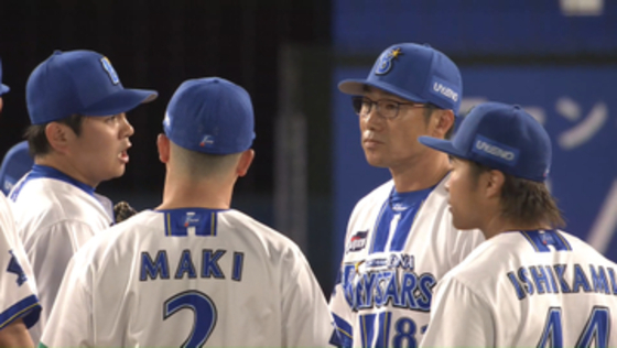 【DeNA】9回に試合を振り出しに戻される　山﨑康晃の二者連続四球でピンチ招き…犠牲フライと同点タイムリー浴びる