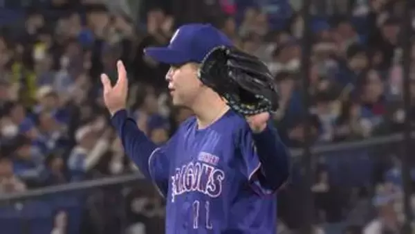 【中日】ルーキー中西聖輝がヒュンメルの特大弾に疑問のポーズ　結果はファウルで再戦は空振り三振に仕留める