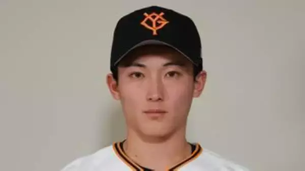 【巨人】浦田俊輔が死球受けヒヤリ　左手に直球受けもん絶もベンチで治療受けプレー続行