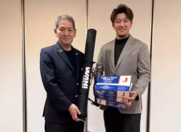 「熊本の子どもたちが思う存分野球を楽しめる環境づくりに」阪神・岩貞祐太が地元・熊本県益城町の子供たちに40万円相当の野球用品等を寄贈