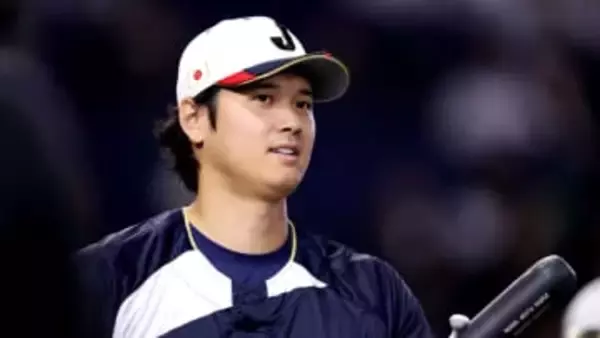 「ボール拾って！」大谷翔平の人柄がみえた一幕　MLBの大スターが豪快打撃練習のあとは率先して球拾い