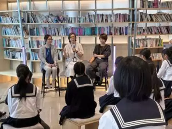 女性技術者増やせ、女子中高生がIT企業などで女性技術者と対話するプログラム広がる