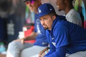 緊急降板のスネル「近くを歩き回っているのは見かけたが…」とロバーツ監督　状態次第でもう1試合先発の考え「100%の状態で投げられないのであれば、無理をせず」
