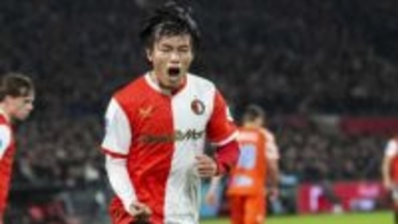 驚異の“11戦13得点”　上田綺世が得点ランク独走　10月のリーグ月間最優秀選手にも選出　日本人初の快挙