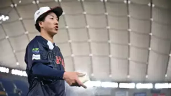 【侍ジャパン】前日緊急降板の大勢が笑顔で練習に登場　足を気にせずキャッチボール