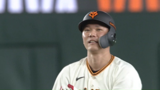 【巨人】終盤に逆転劇　知念大成プロ初ヒット→坂本勇人が満塁から走者一掃タイムリー2ベース　阪神・髙橋遥人打ち崩す