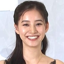 新木優子、結婚発表後初の公の場　「どの思い出にも笑顔が絶えない」イベント開催地・大阪での思い出語る