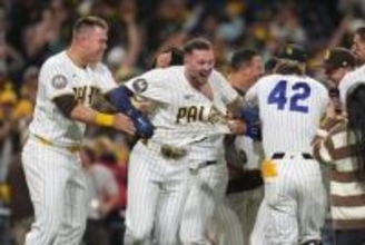【MLB】恐るべしパドレス…9回に一挙5得点の劇的サヨナラで7連勝　勝率.667はドジャースに次ぐ全体2番目　いつでも首位うかがう強さ発揮