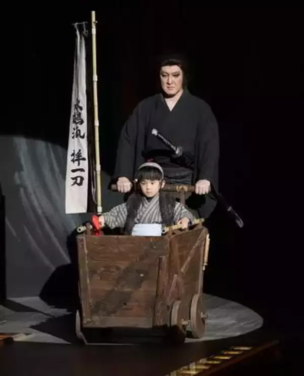 中村獅童、5歳の息子・夏幹と一緒に挑む『子連れ狼』　歌舞伎座で初日迎える