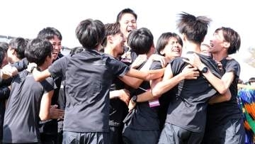 【箱根駅伝】法政大がギリギリ10位で予選通過　歓喜の選手とは裏腹に坪田監督「喜べない予選会」　選手たちに奮起促す
