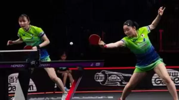 【卓球】張本美和＆早田ひなペアが橋本帆乃香の国際ペアにストレート勝利〈WTTヨーロッパスマッシュ〉