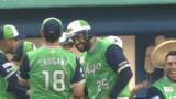 「【ヤクルト】サンタナが先制の15号ソロ　西舘勇陽のストレートをライトスタンドへ　第1打席でもライトへ大飛球」の画像1