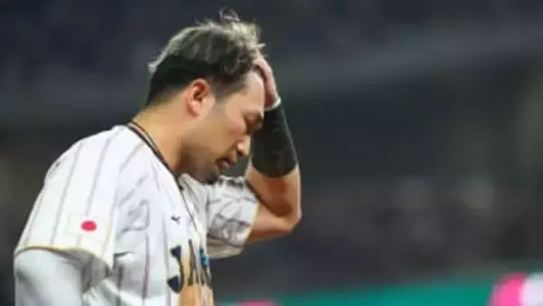 【WBC】負傷の侍ジャパン鈴木誠也に相手選手が気づかい　ベネズエラ二塁手が腰に手を置き心配の表情みせる