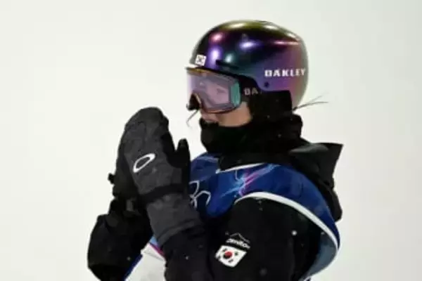 韓国の17歳が歓喜の金メダル　1回目で激しく転倒も3回目で大逆転　クロエ キムの3連覇を阻む【女子ハーフパイプ】